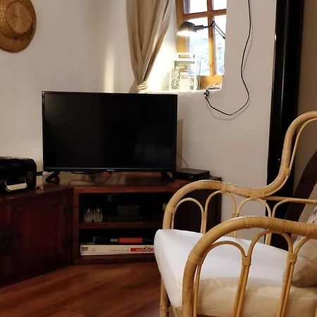 Maisonnette Au Pied Du Mont Ventoux Ste Colombe 贝端 外观 照片