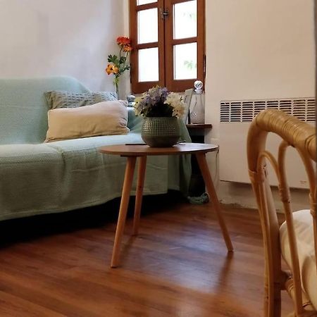 Maisonnette Au Pied Du Mont Ventoux Ste Colombe 贝端 外观 照片