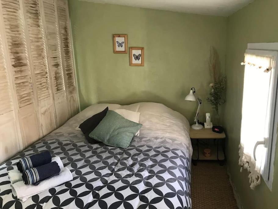 Maisonnette Au Pied Du Mont Ventoux Ste Colombe 贝端 外观 照片